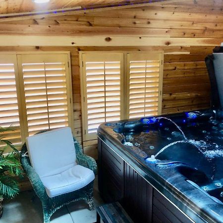 Blue Bear Den 3Br 2Ba Dtc Private Apt Hot Tub Dış mekan fotoğraf