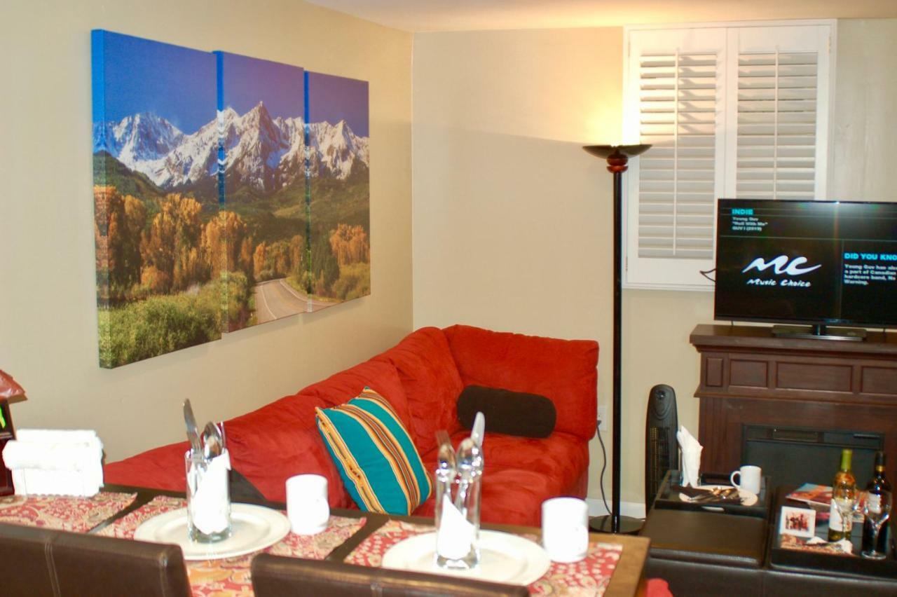 Blue Bear Den 3Br 2Ba Dtc Private Apt Hot Tub Dış mekan fotoğraf